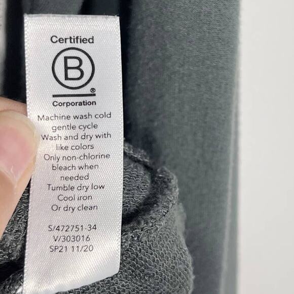 Athleta Small S Gray Mindset Sweatshirt Modal Blend Crew Neck Tulip Hem Casual - Picture 7 of 7